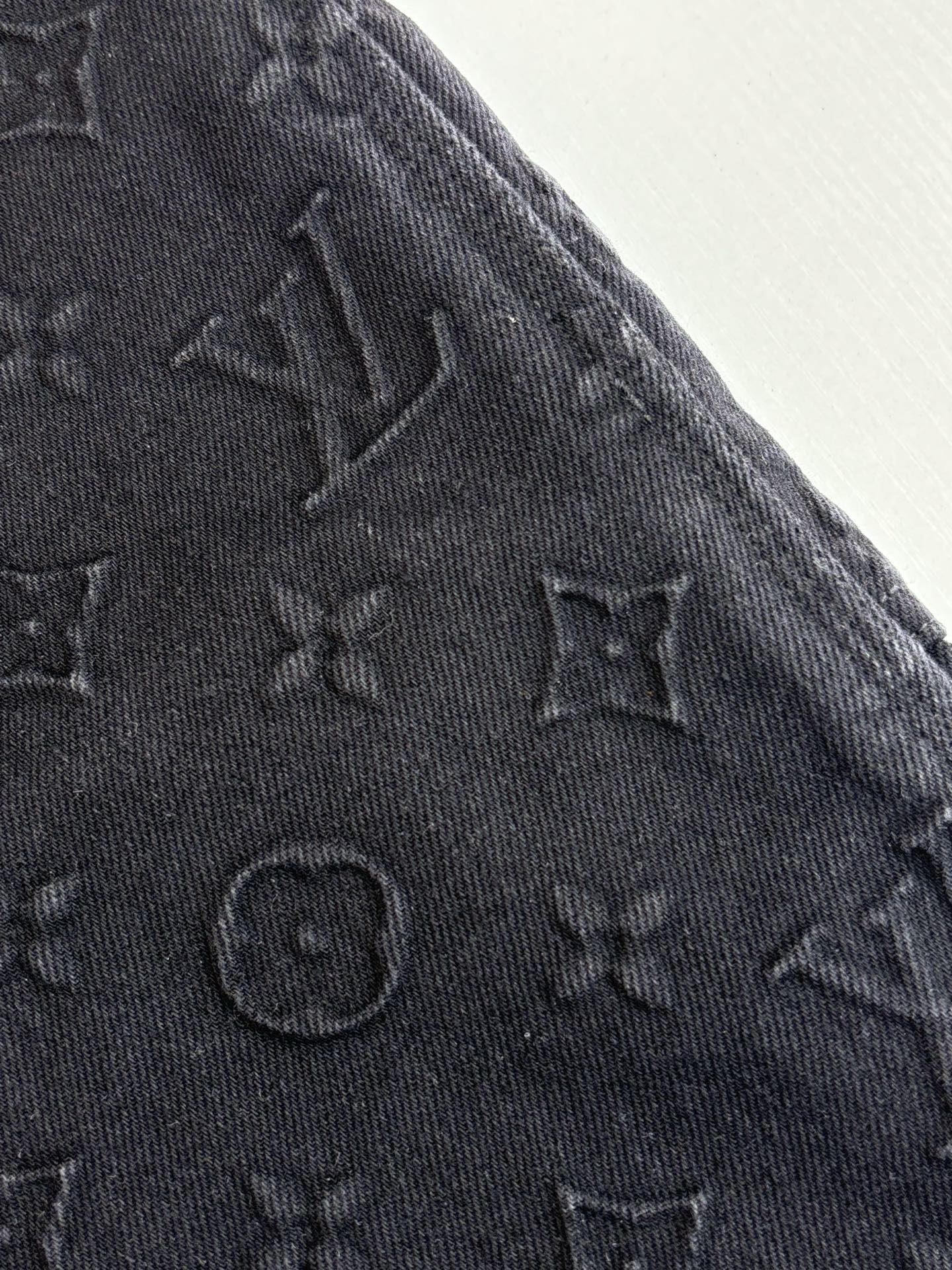 Louis Vuitton Unisex Jeans Size S-XL