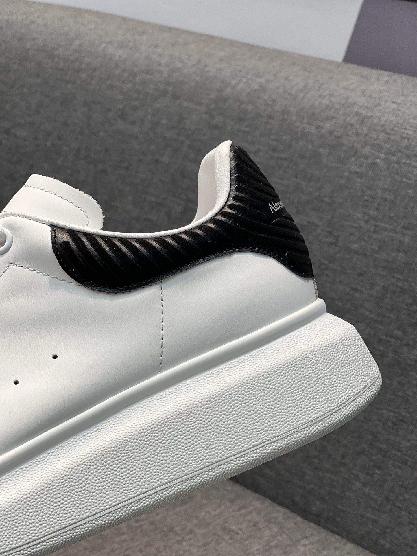 Alexander McQueen Men's/Women Sneakers Shoes Gr. 36 - 46