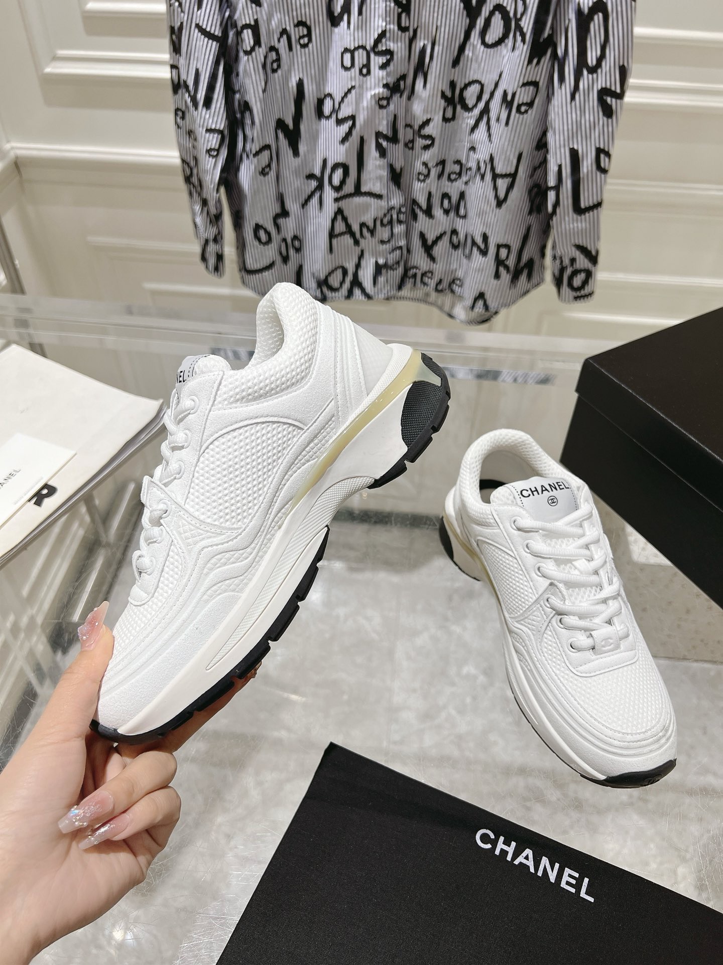 Chanel New Women Sneaker Size 35-41