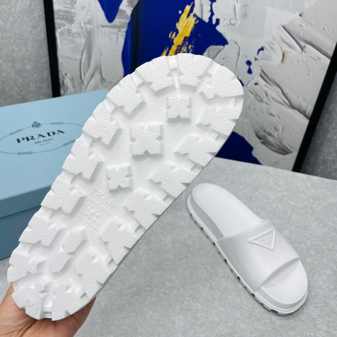 Prada Rubber Slippers Size 35-45 Black/White