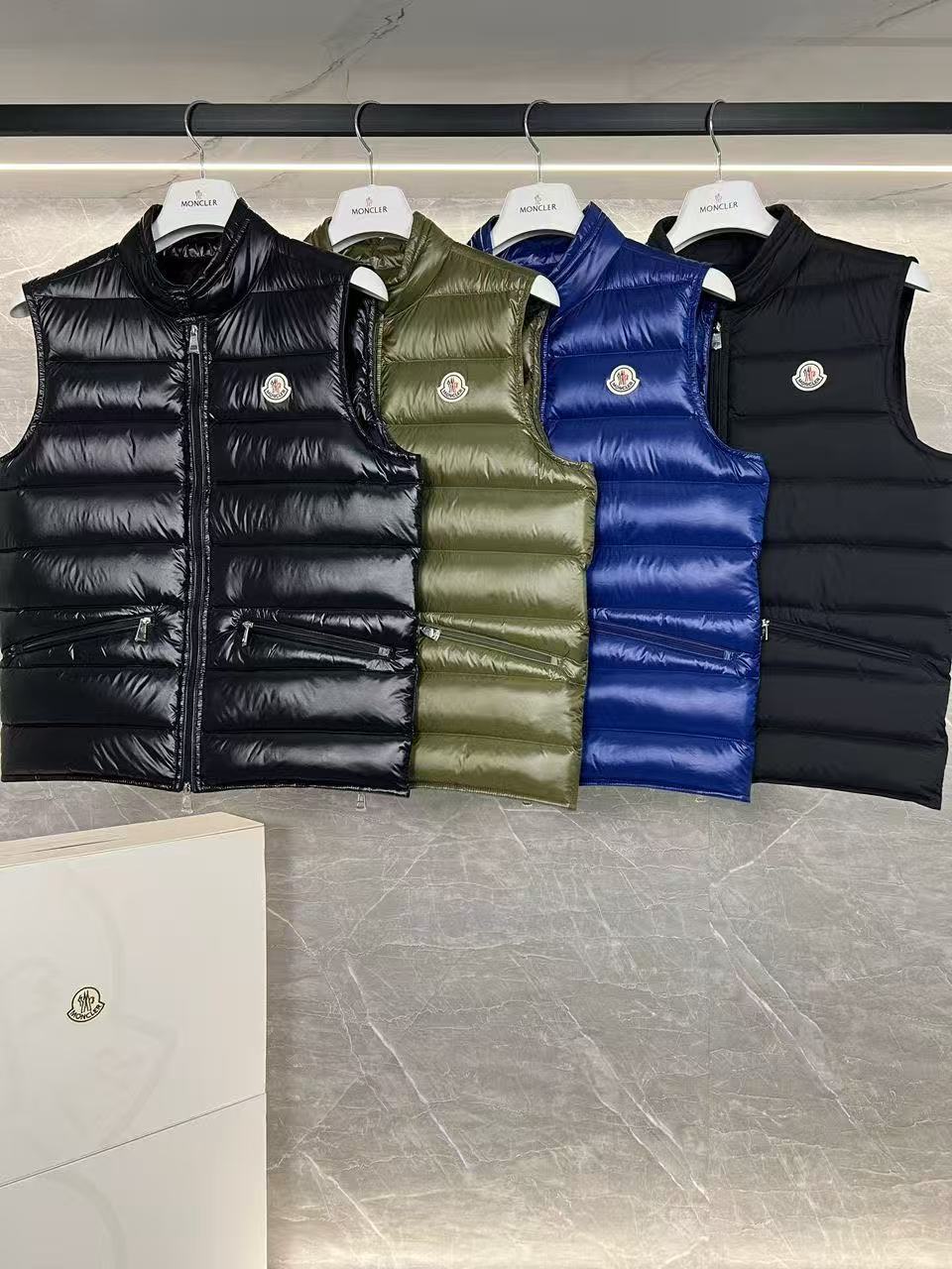 Moncler Unisex Vest Size 1-6 4-Color