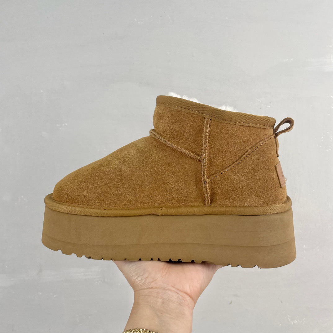 UGG Women Boots Size 35-40