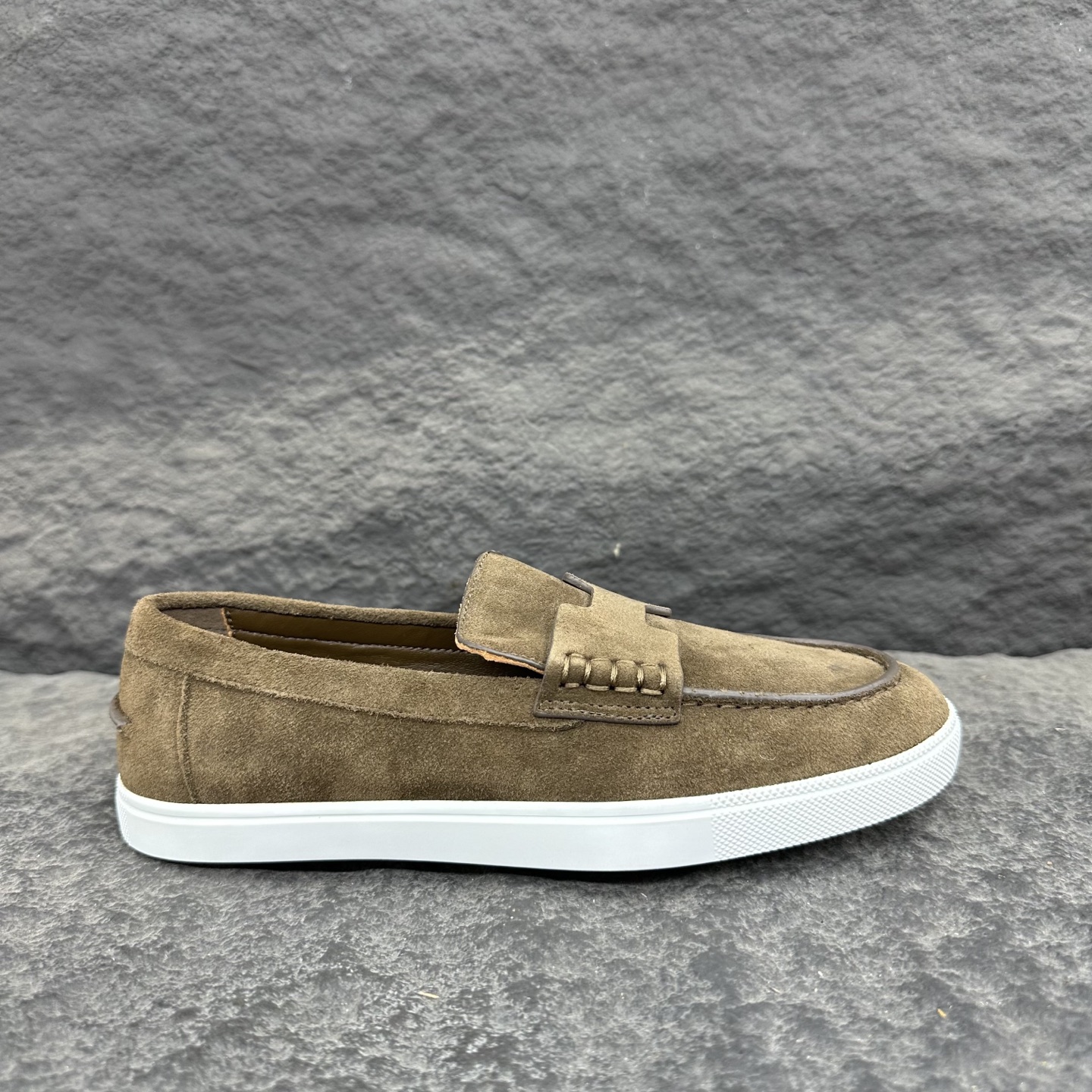 Hermes Job Unisex Loafers Size 35-46