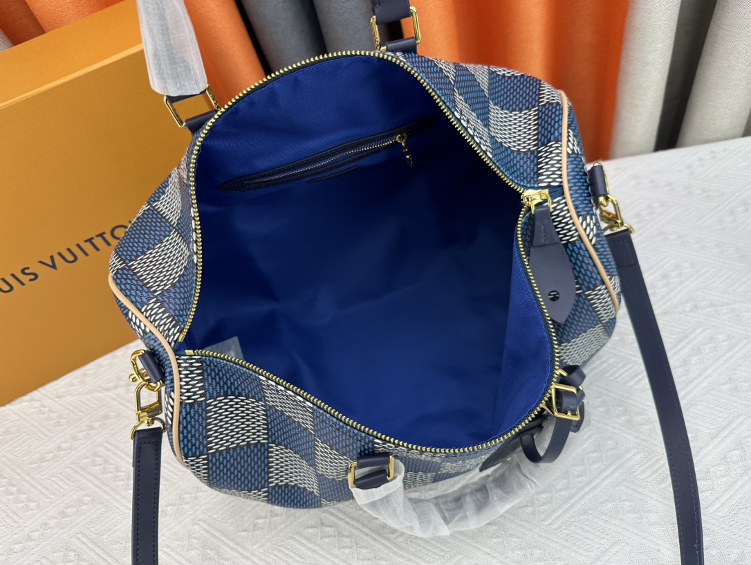 Louis Vuitton M24422 Speedy P9 Bandoulière 40 Monogram Leather Pharrell Williams Travel Bags Size 40*26*23cm