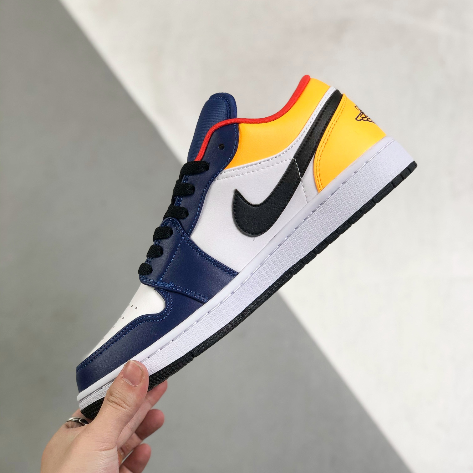 Nike Air Jordan 1 Low Top Sneakers Shoes Gr. 36-46