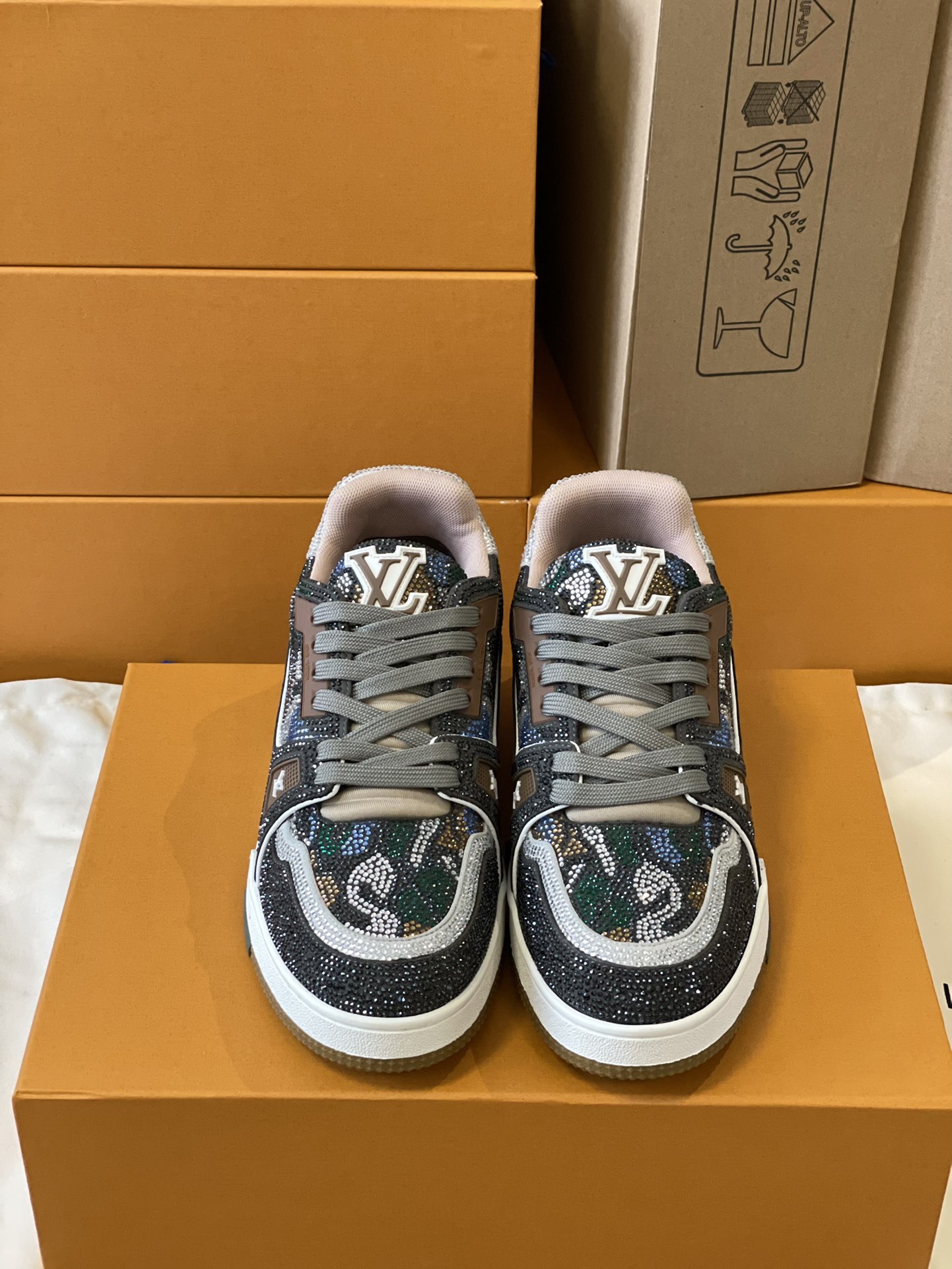 Louis Vuitton LV Trainer Diamond Sneaker Size 36-46