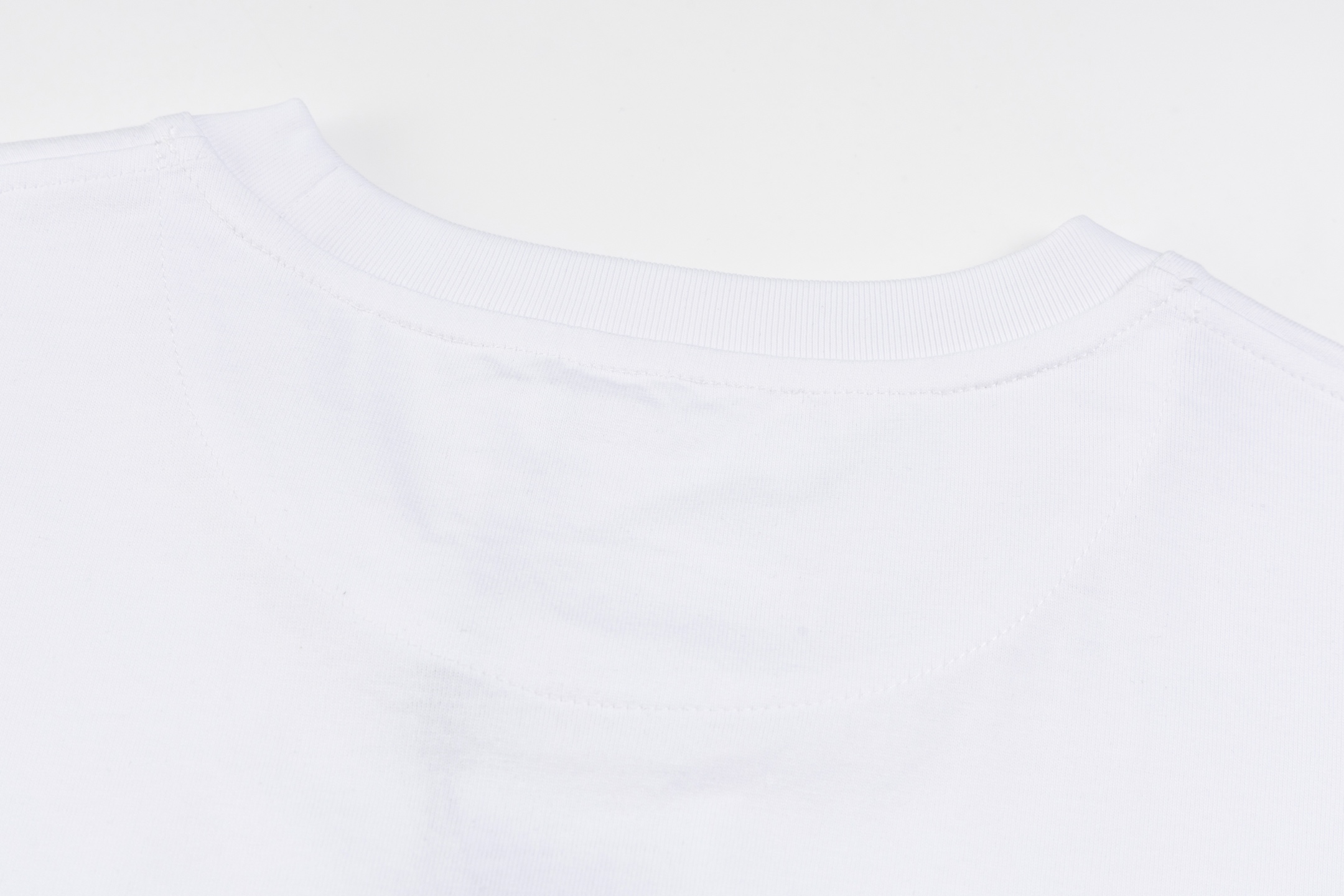 Prada Unisex T Shirt S-XL