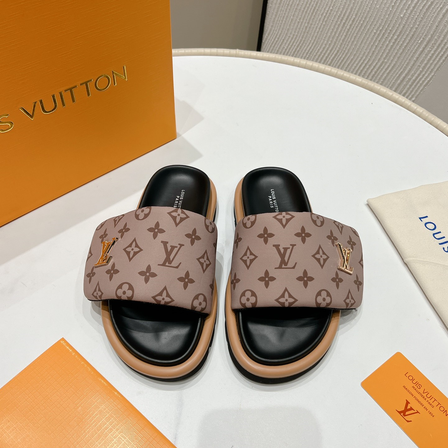 Louis Vuitton Slippers Size 36-45