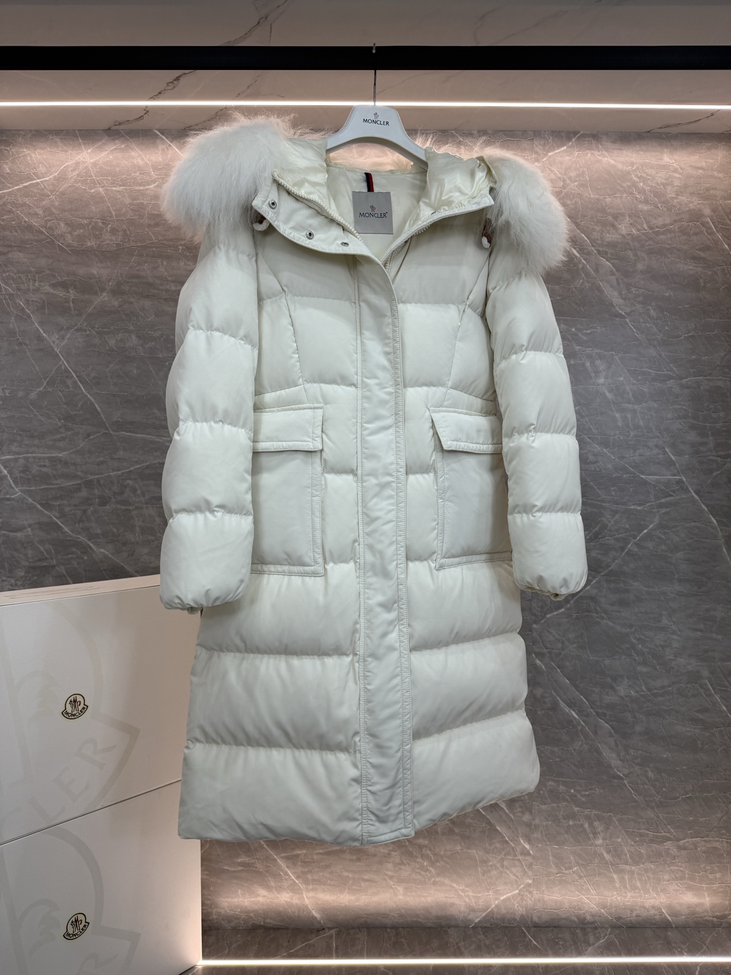 Moncler 25ss Bellevue Women Down Jacket Size 0-3