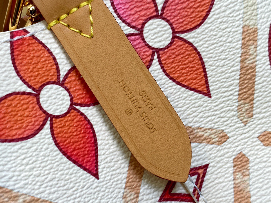 Louis Vuitton M25315 Néonoé BB Shoulder Bag Size 20*20*13cm