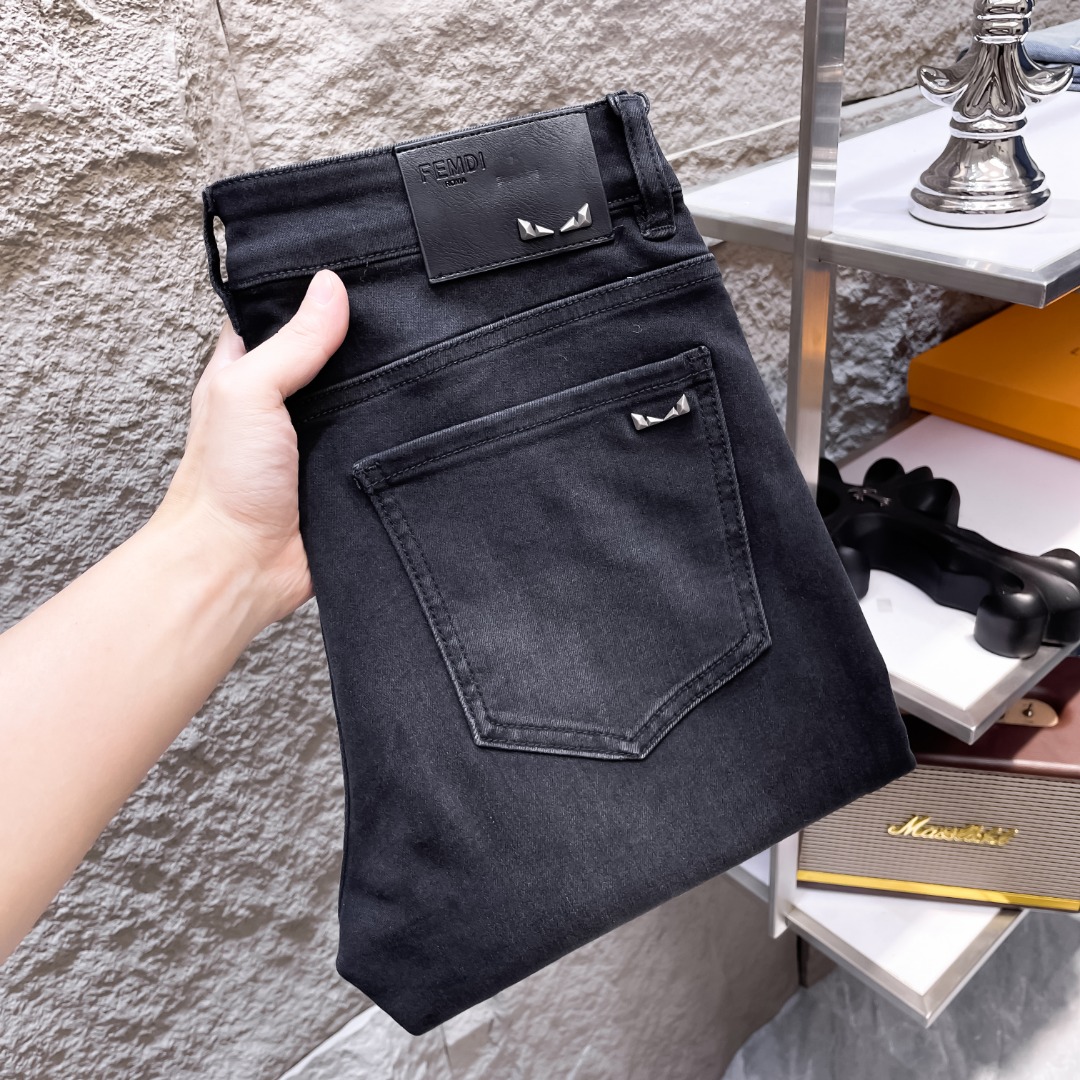 Fendi Jeans Men Size 28-38
