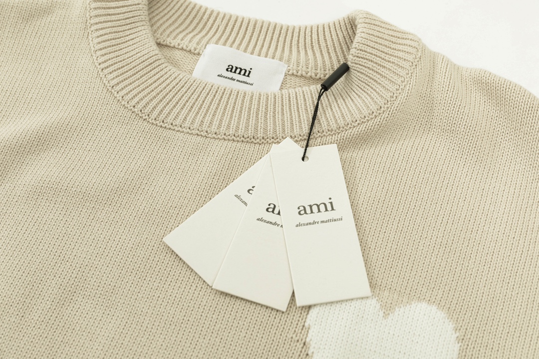 Ami Unisex Sweatshirt Size S-XL