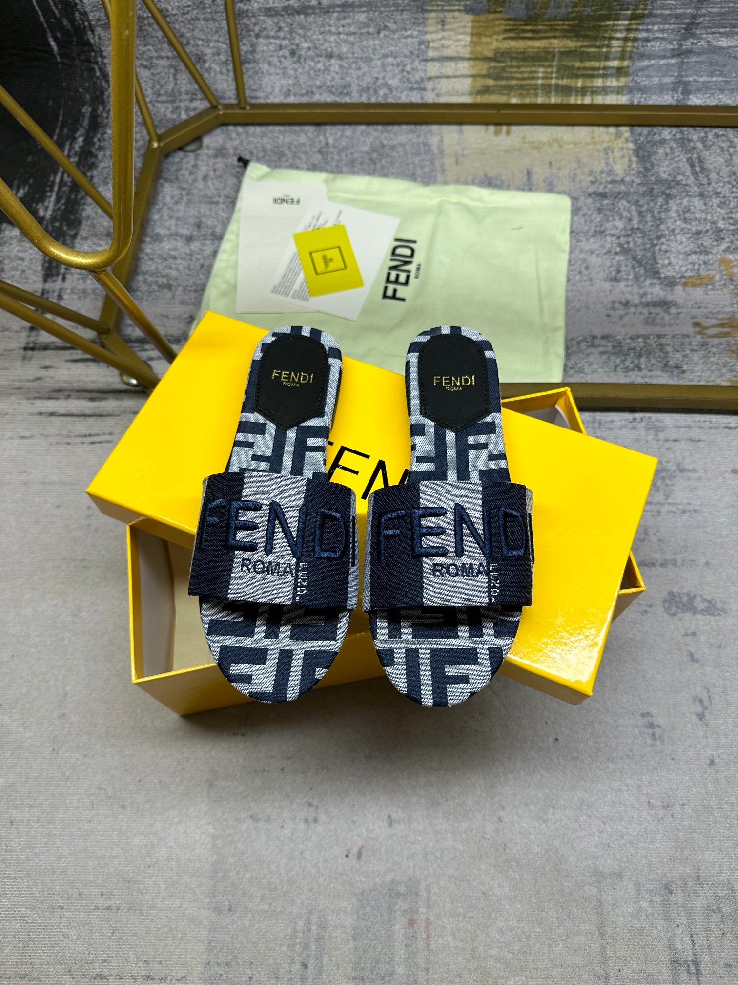 Fendi Slippers Size 36-42