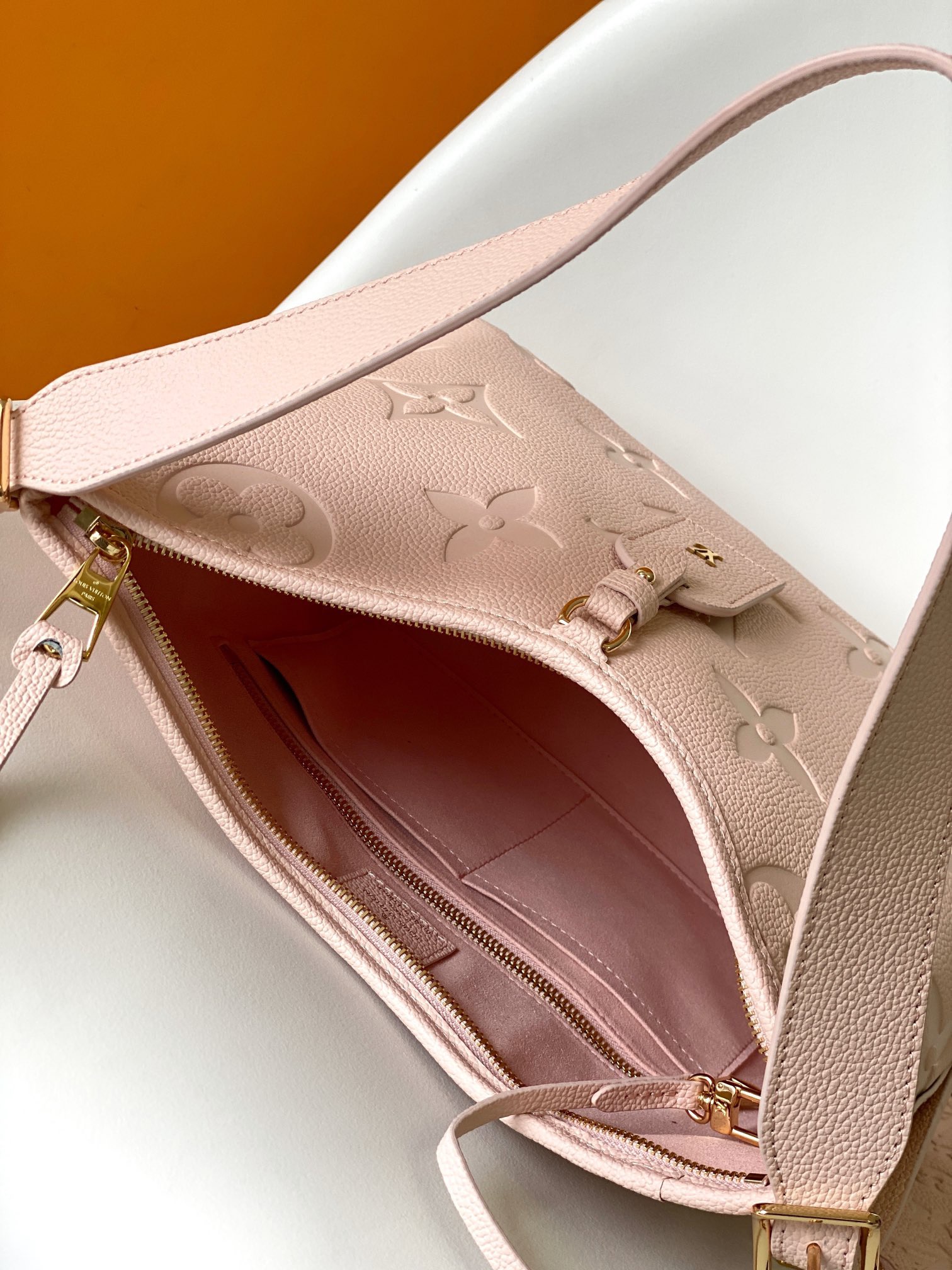 Louis Vuitton M47082 CarryAll Women Bags Size 29*24*12cm