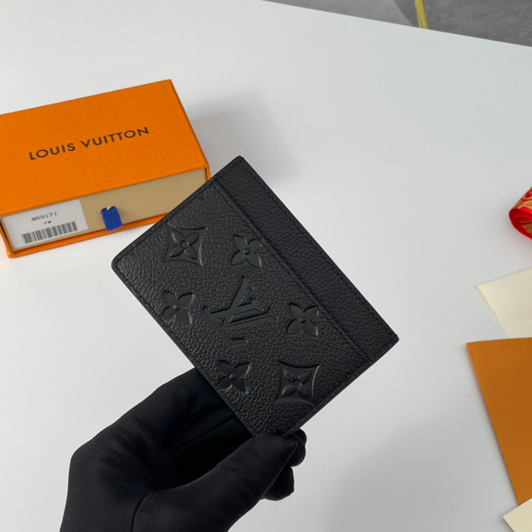 Louis Vuitton Card Holder Size 11*7*0.5cm M60703 M61733 M81022 M69171 N61722 M69161
