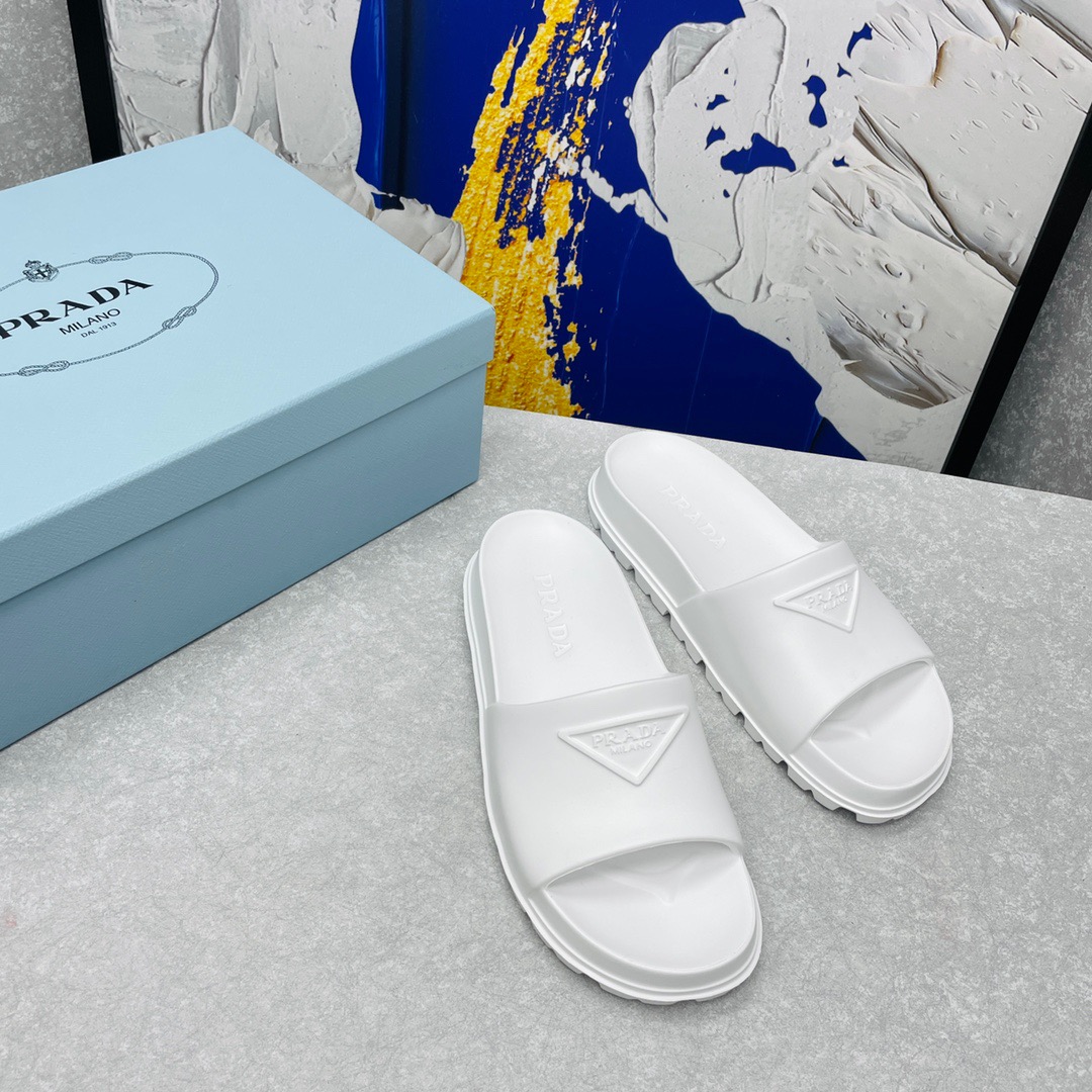 Prada Rubber Slippers Size 35-45 Black/White