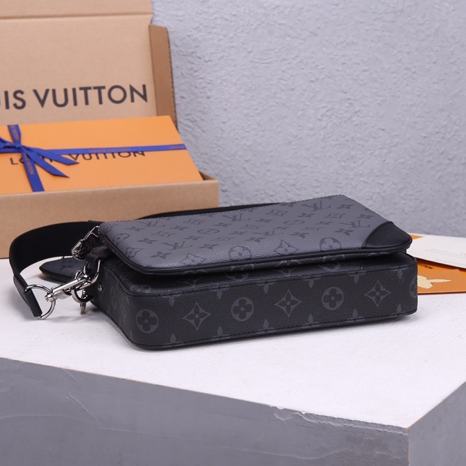 Louis Vuitton M69443 Trio Messenger Men Bags Size 25*18.5*7cm