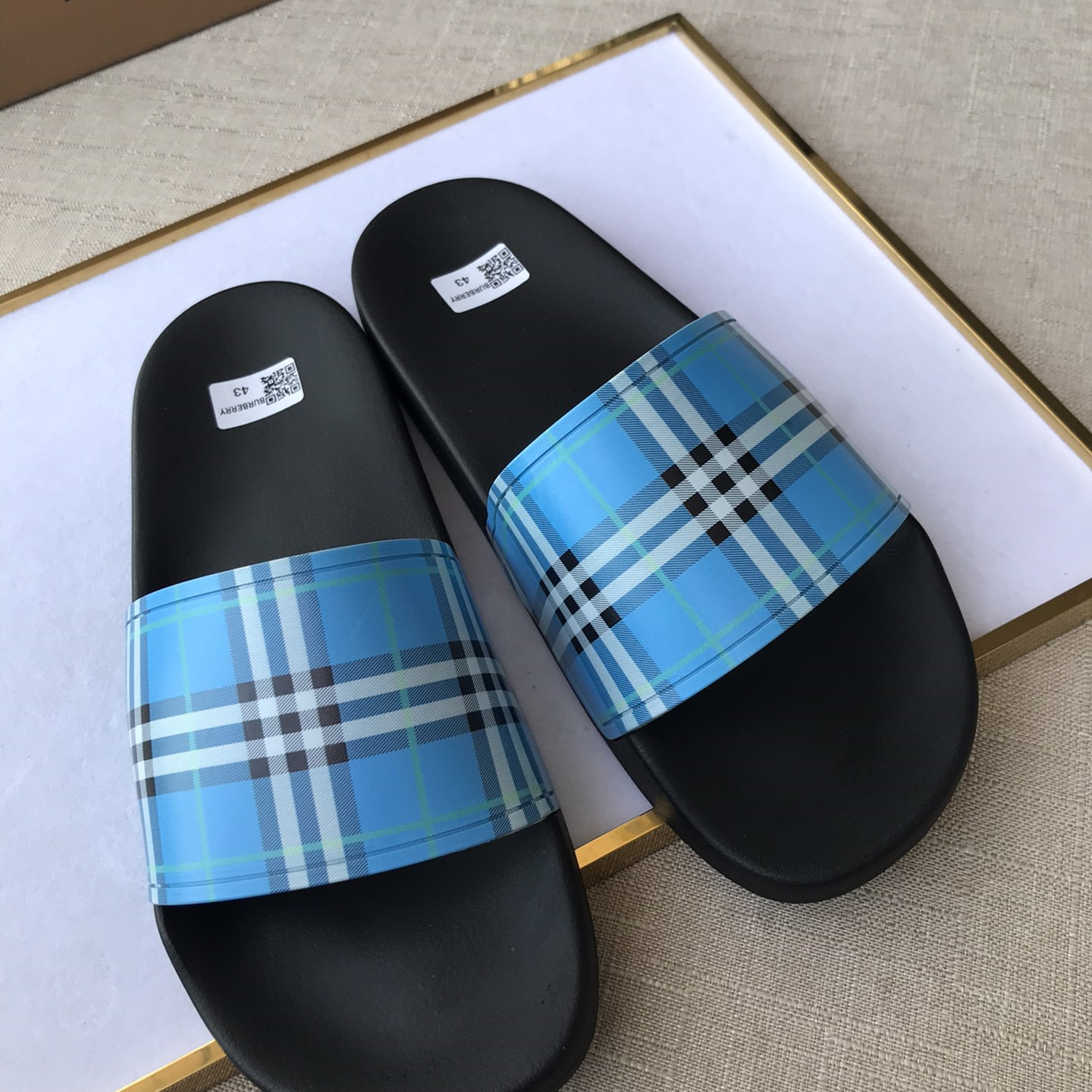 Burberry Mens Women Sandals Gr. 36-46