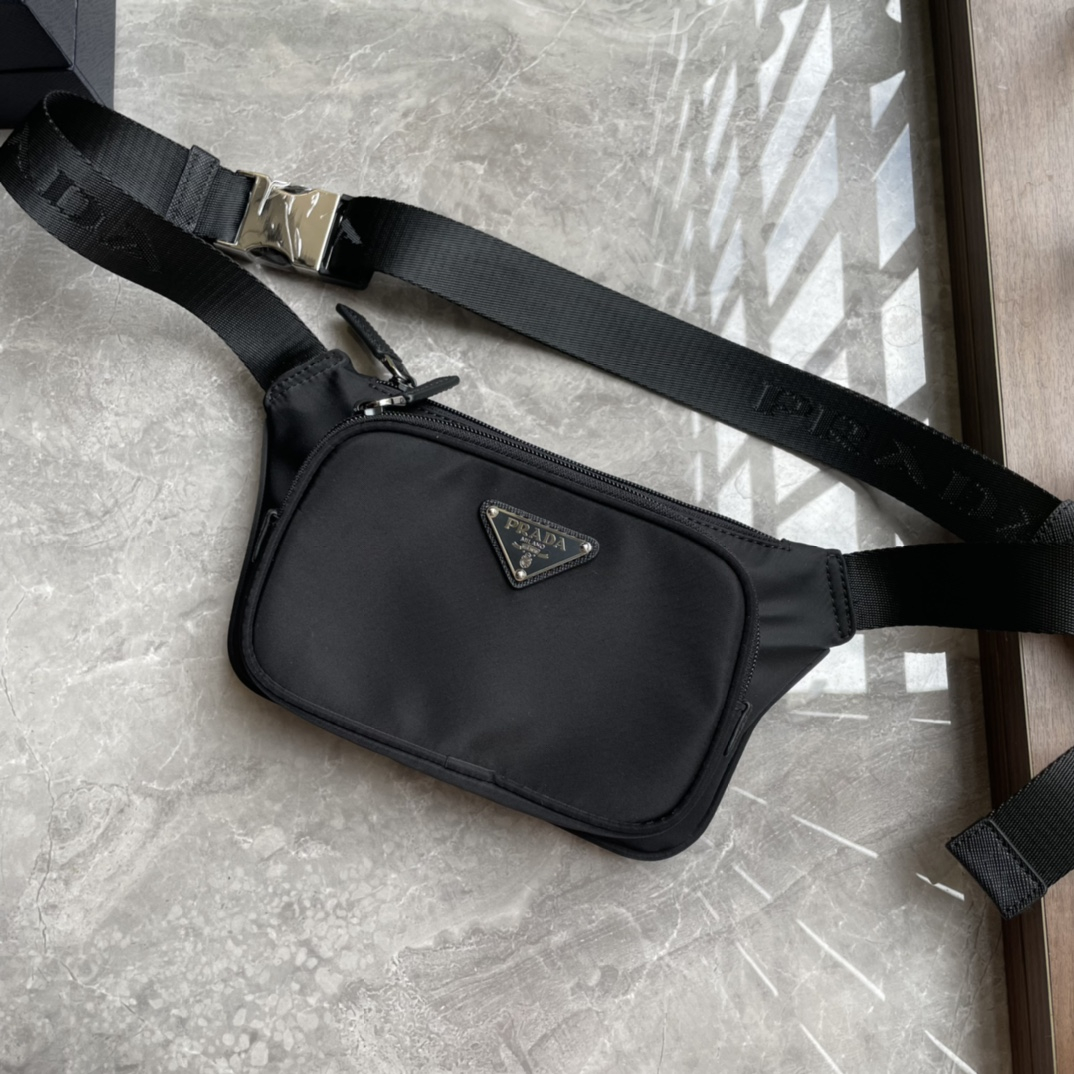 Prada 2VH128 Re-Nylon Men Shoulder Bags Size 19*13*2.5cm