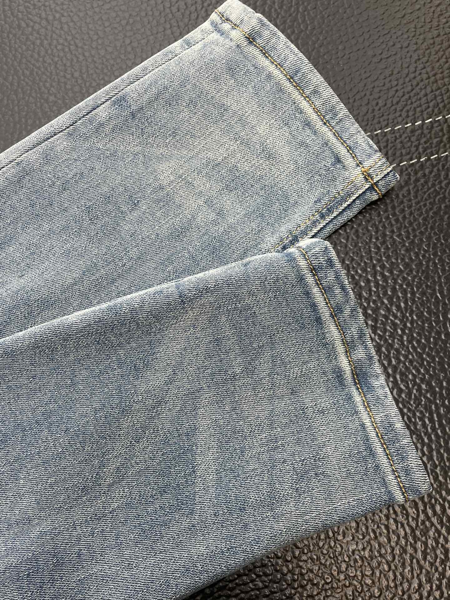 Louis Vuitton Jeans Men Size 28-38