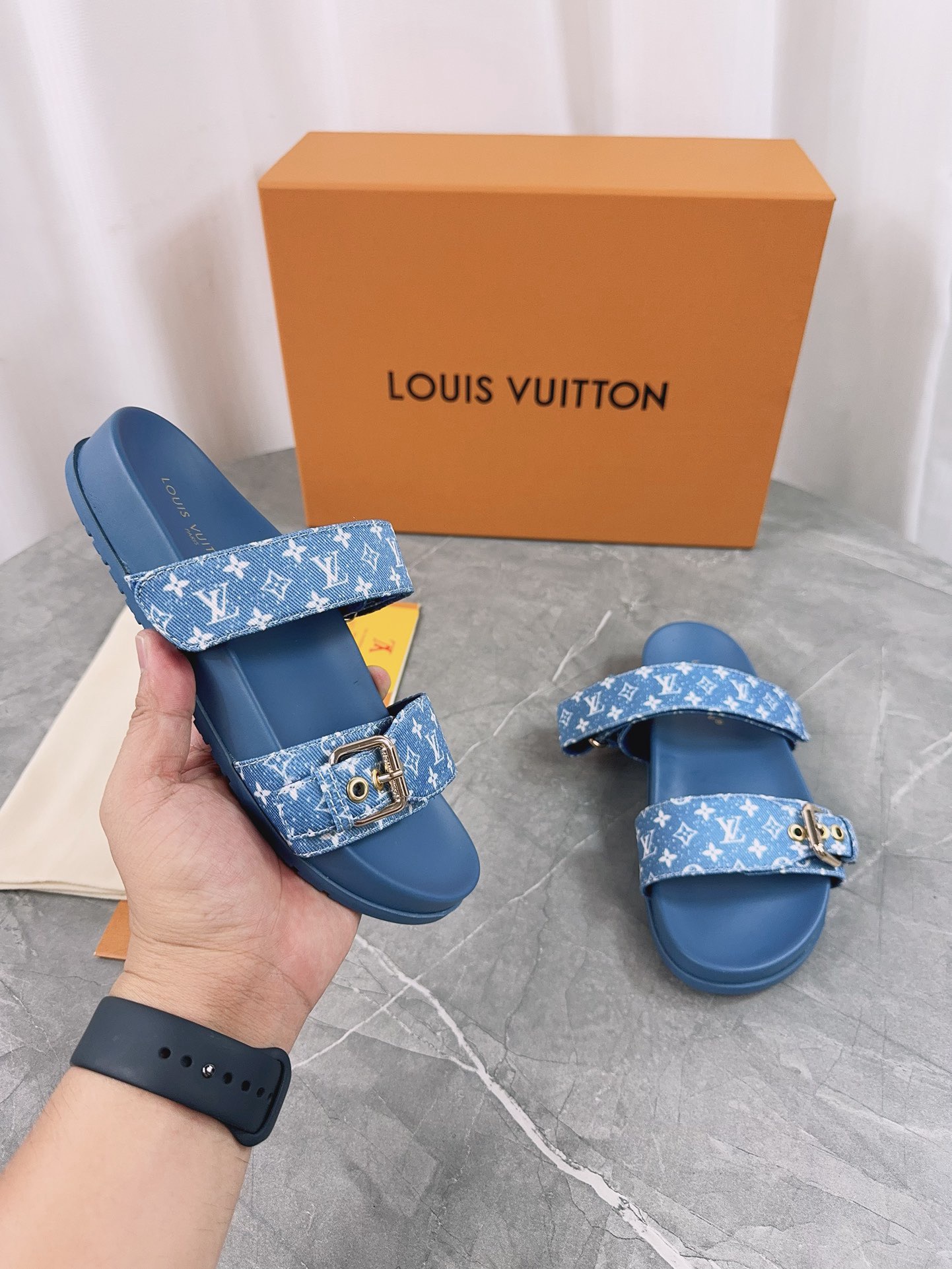 Louis Vuitton Pool Pillow Flat Comfort Slippers Size 36-46