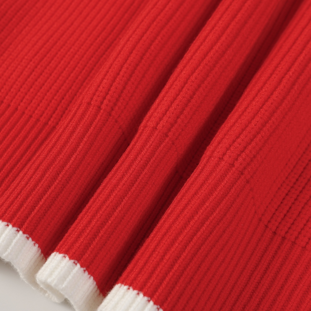 Thom Browne Unisex Sweatshirt Size S-L