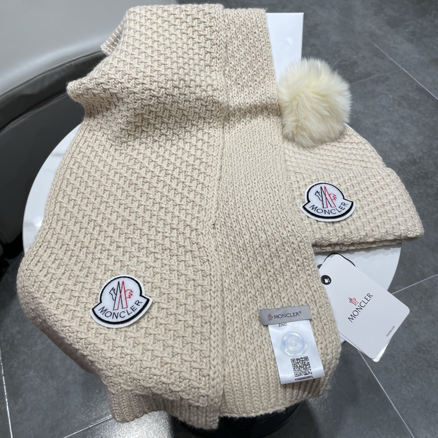 Moncler Knitted Hat+Scarf