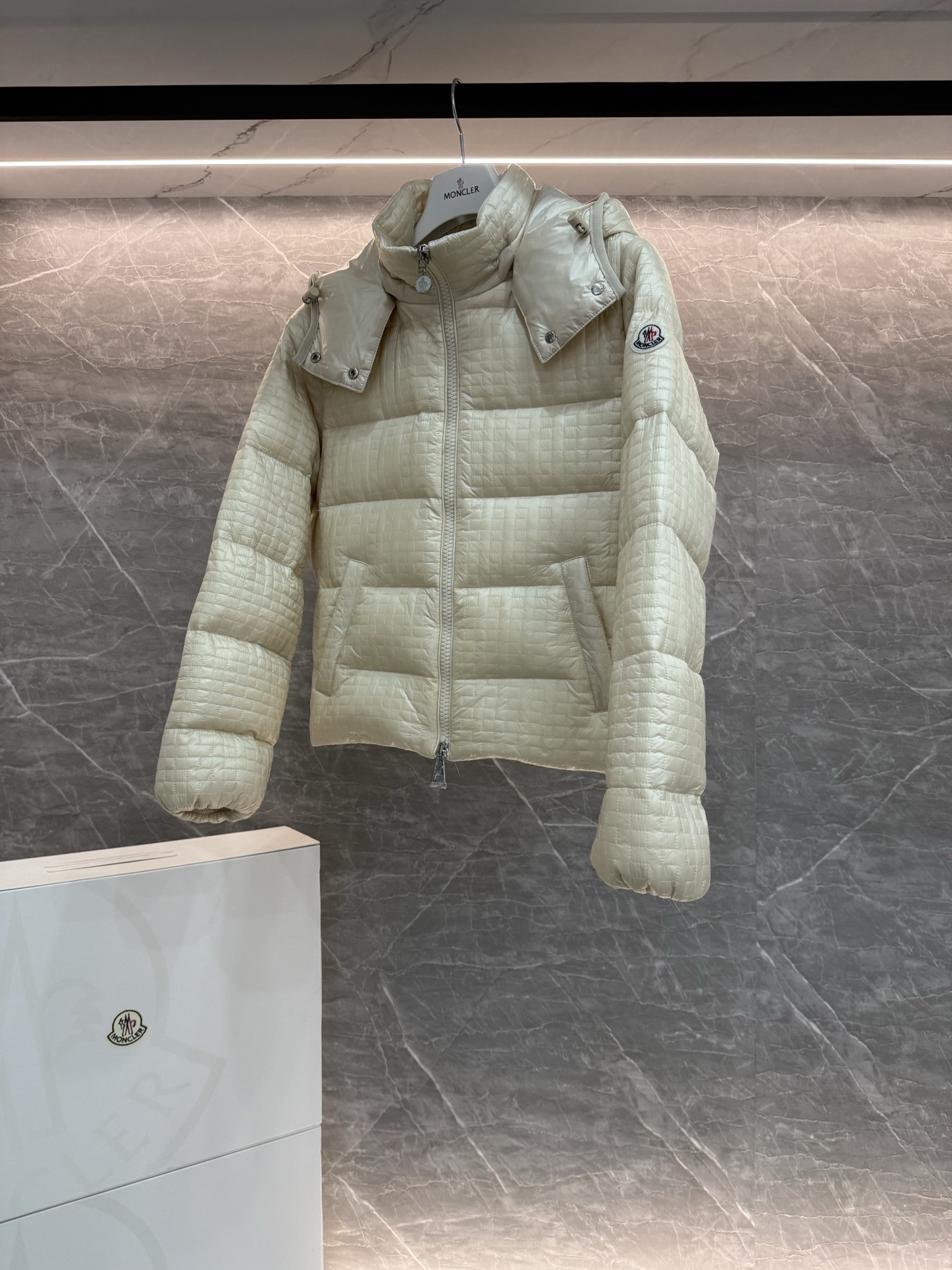 Moncler 25ss Gisors Unisex Down Jacket Size 0-3
