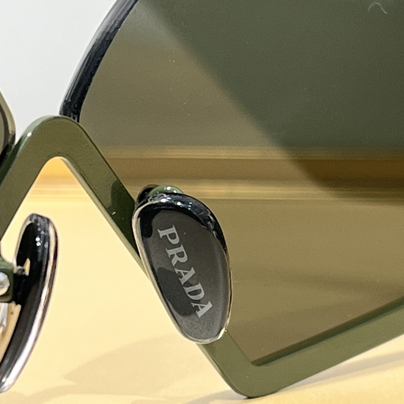 Prada Runway sunglasses SPR58Z
