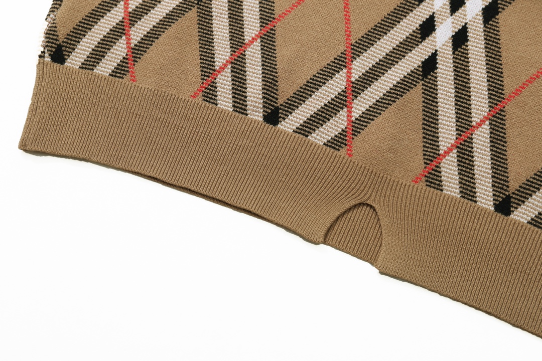 Burberry Unisex Sweatshirt Size S-XL