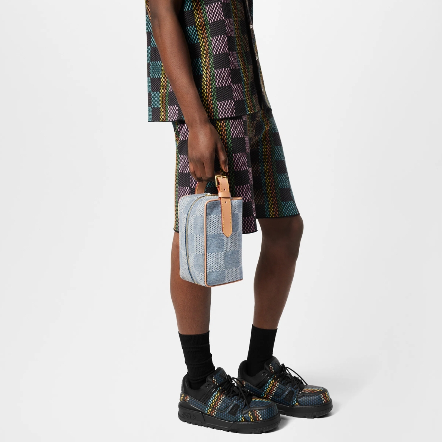 Louis Vuitton N40753 Locker Dopp Kit Bags Size 23*13*12cm