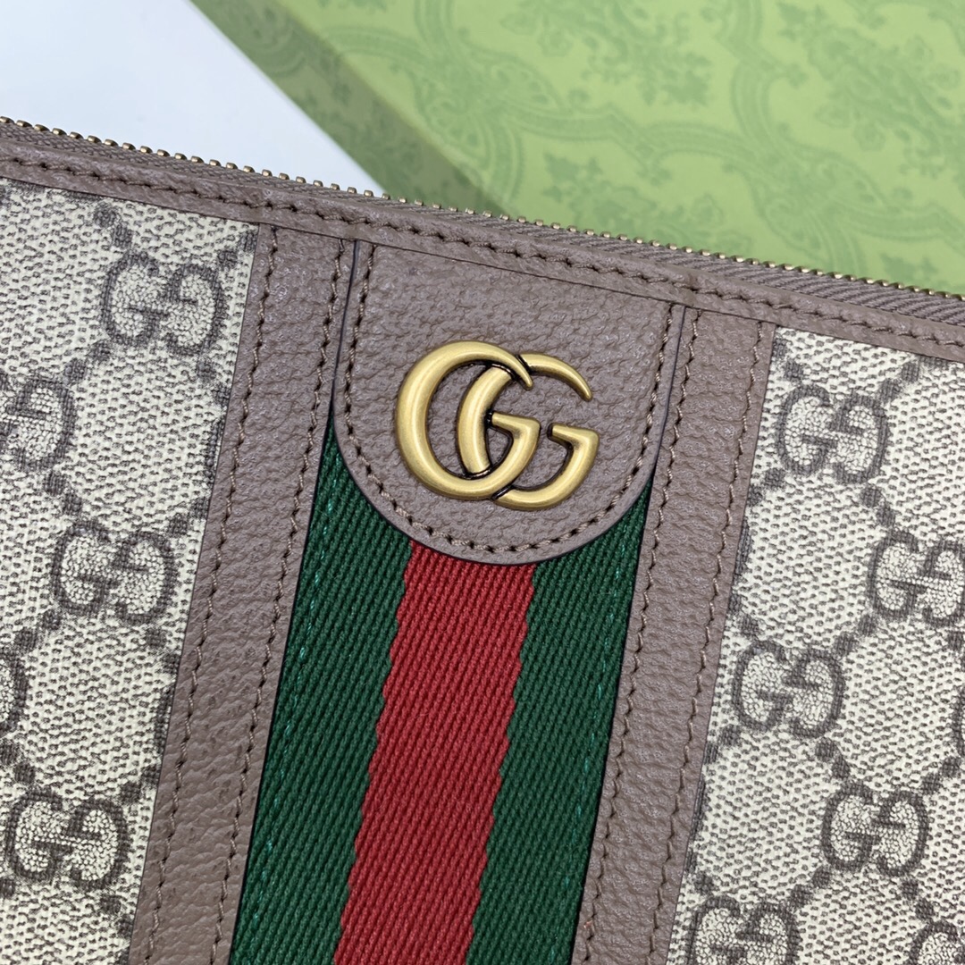 Gucci New GG Supreme Pouch Size 24*17.5*1cm Style 672989