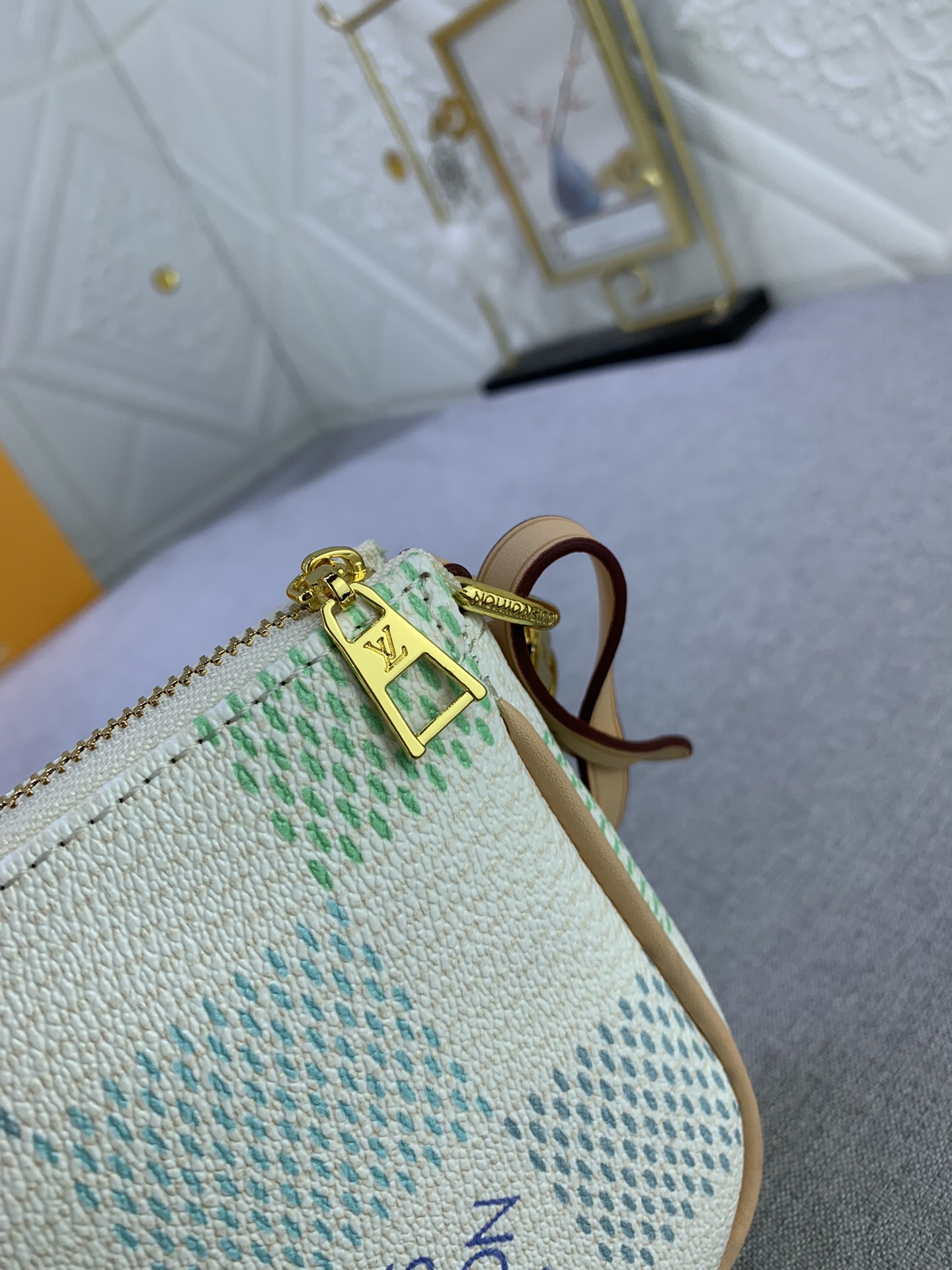 Louis Vuitton N40642 Pochette Accessoires Shoulder Bags Size 23*13*4cm