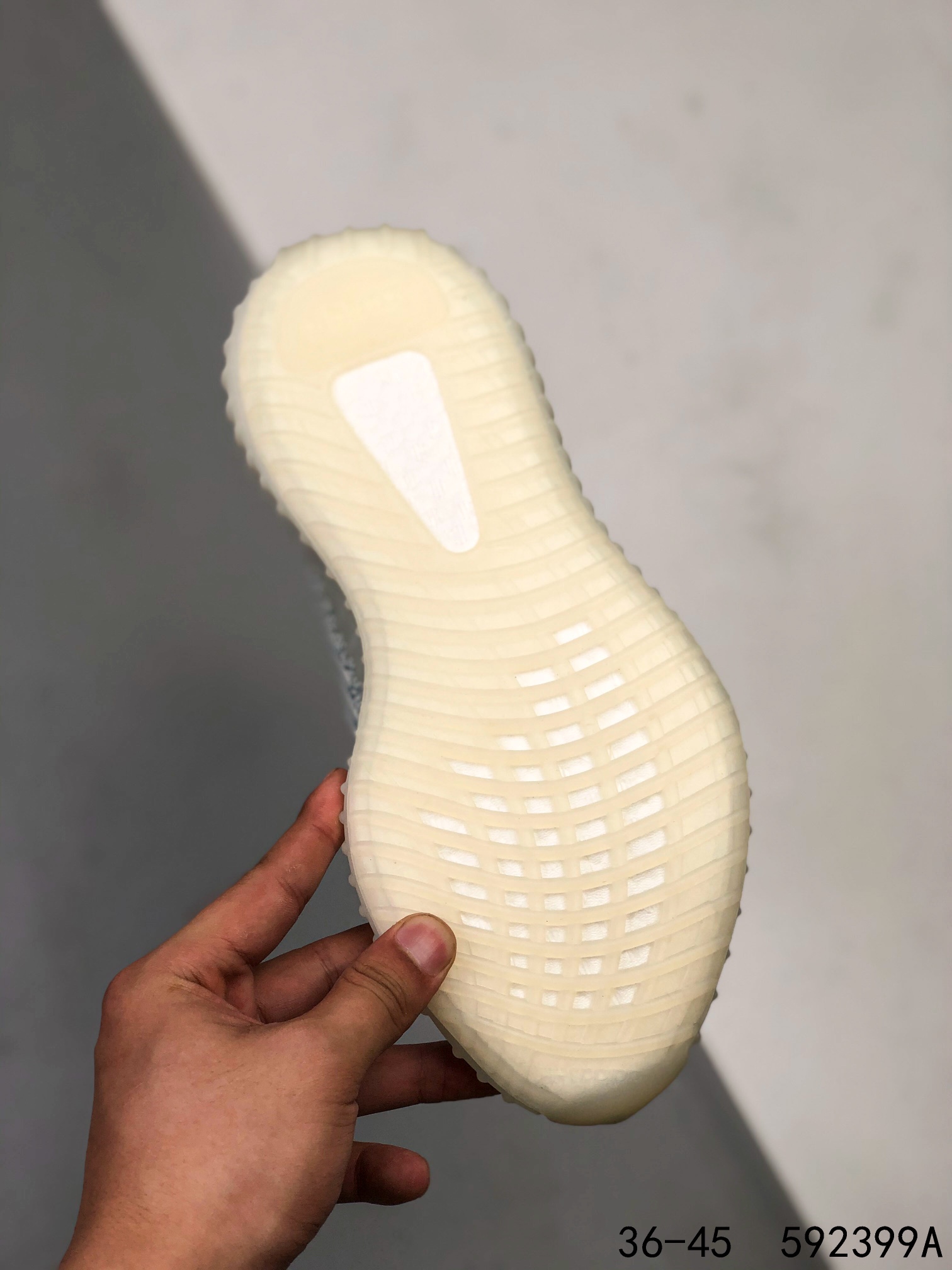 Yeezy 350 Boost 350 V2 Mens/Women Sneakers Shoes Light Green 36 - 45