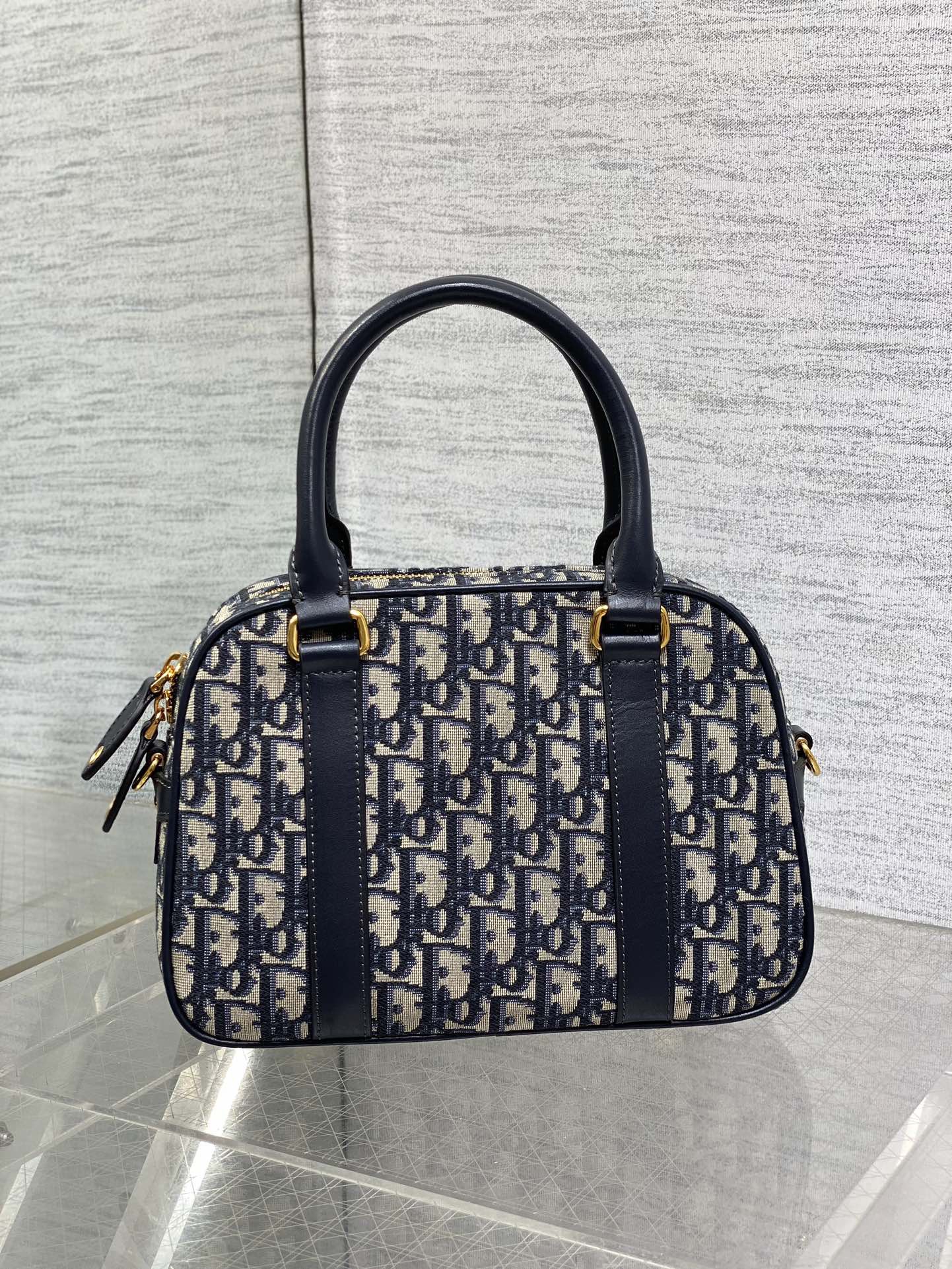 Dior D-Vibe Women Shoulder Bags 25*9.5*16cm