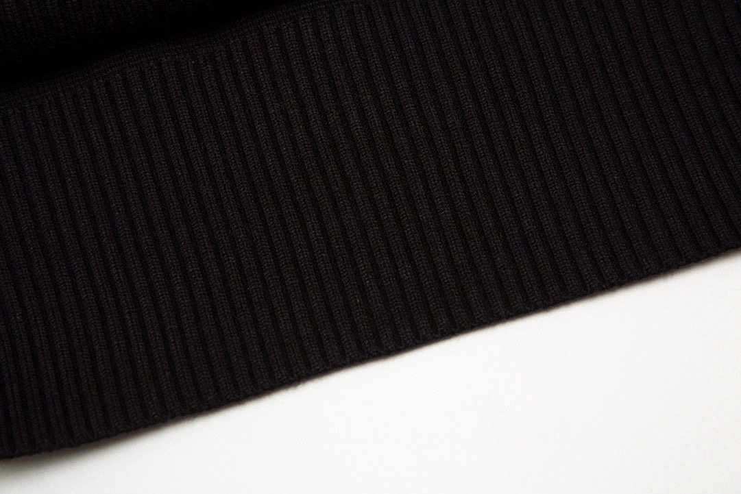 Thom Browne Unisex Sweatshirt Size S-XL