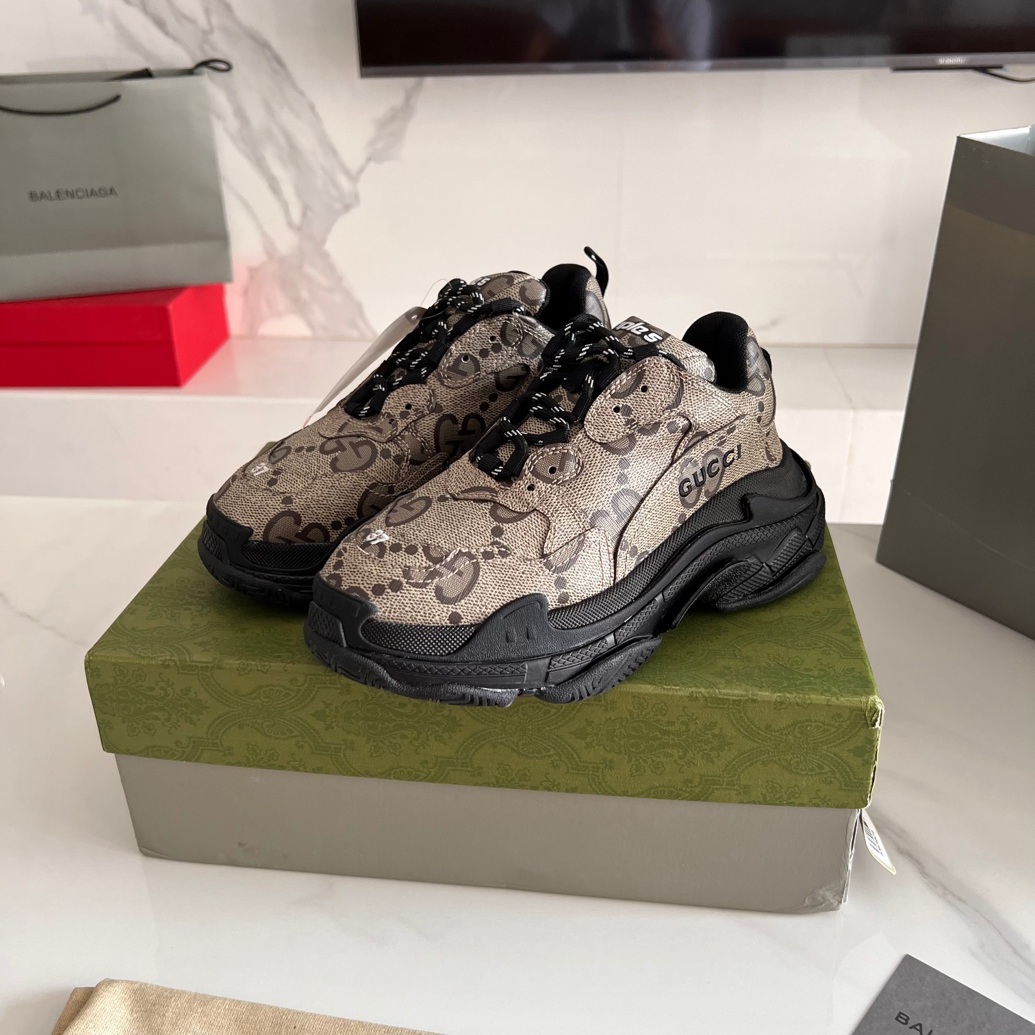 Balenciaga & Gucci Triple S Sneaker Unisex Size 35-45