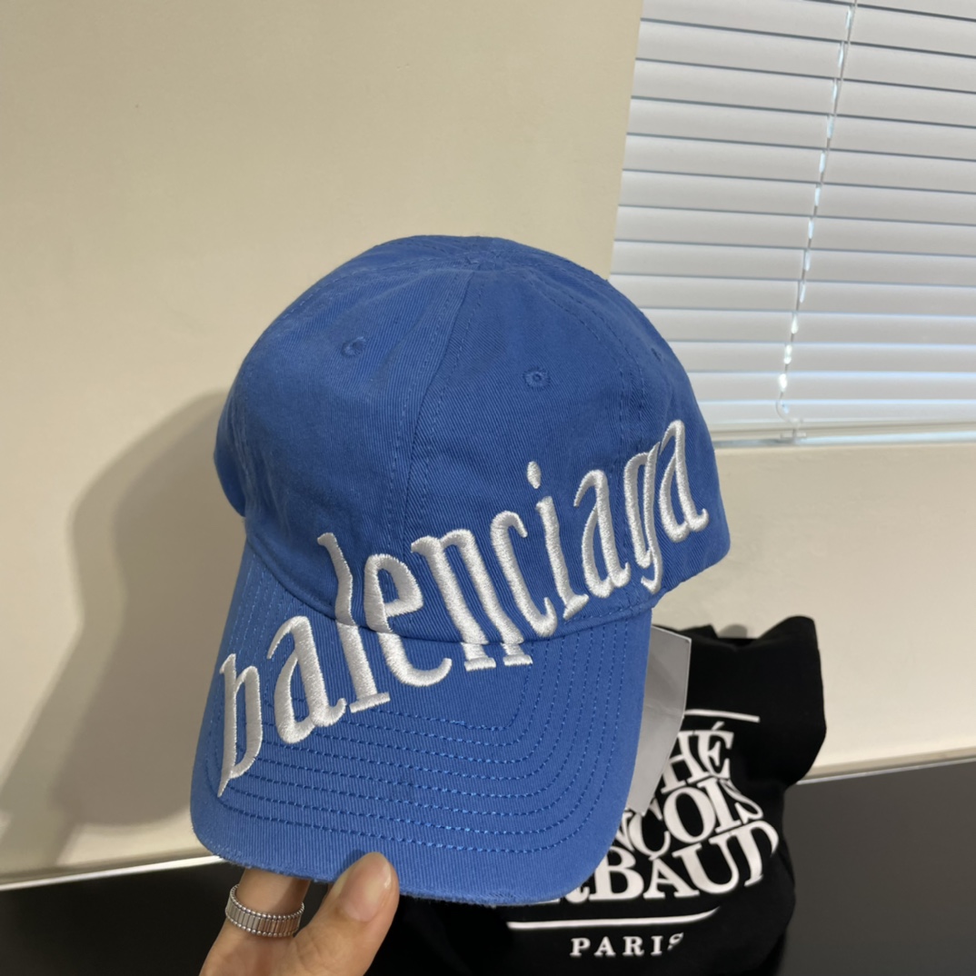 Balenciaga Baseball Cap
