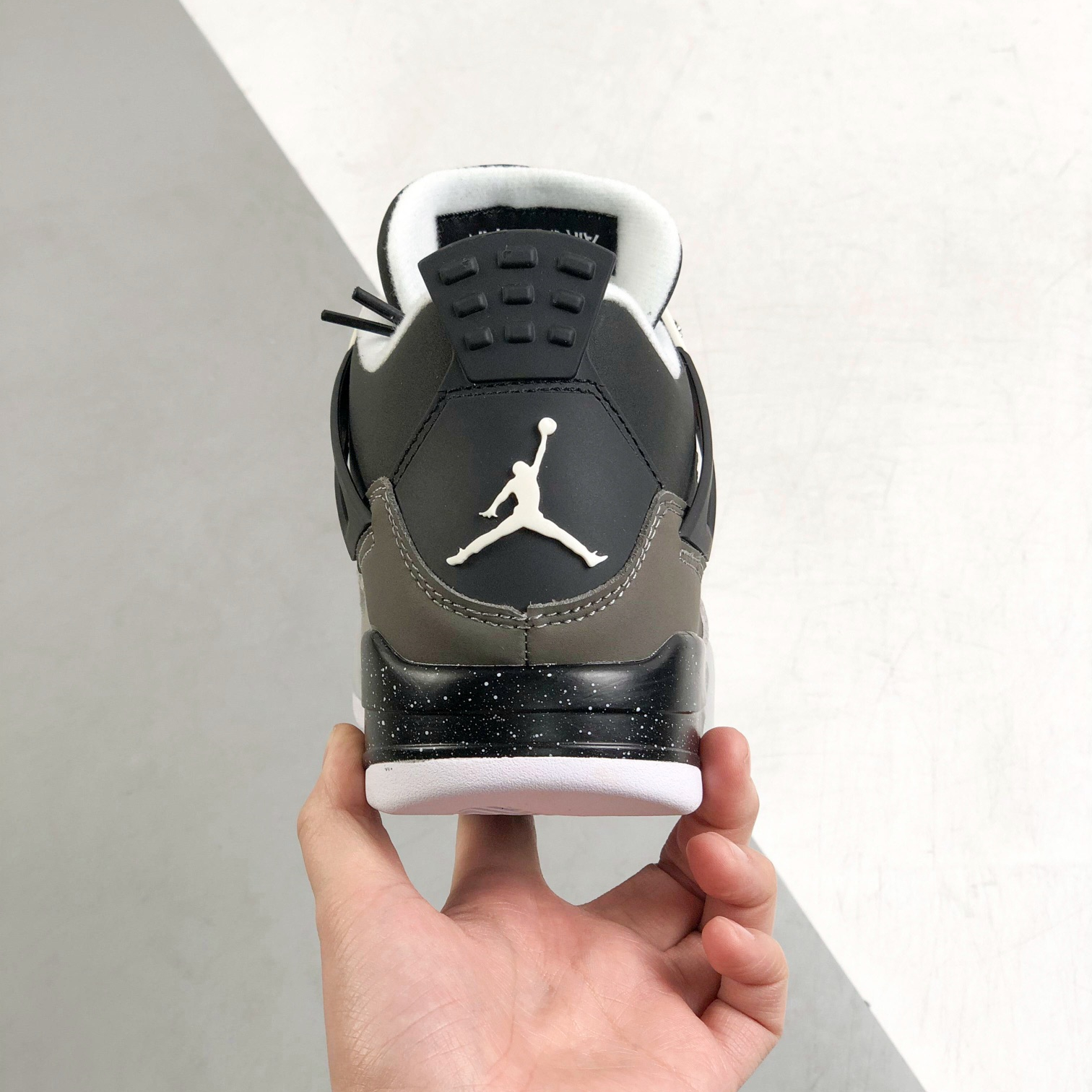 Nike Air Jordan 4 Sneakers Shoes Gr. 36-46