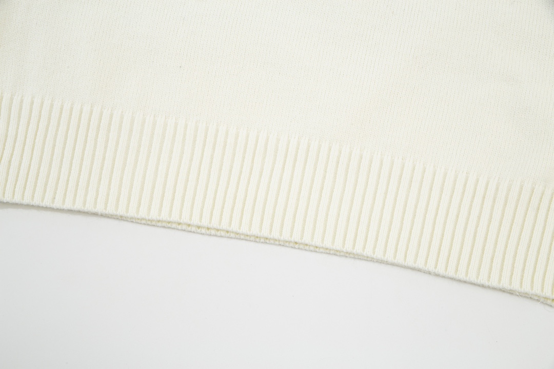 Ami Unisex Sweatshirt Size S-XL