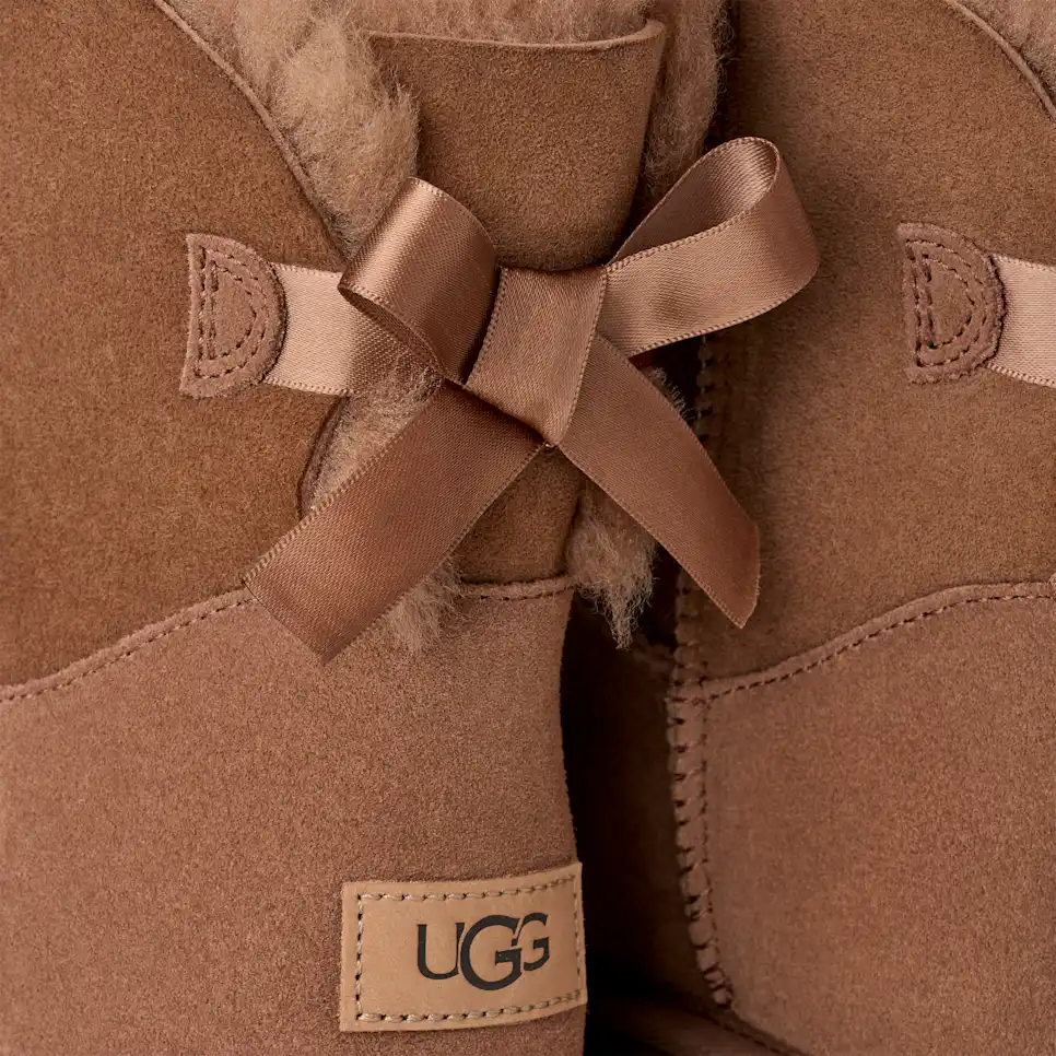 UGG Women's Mini Bailey Bow II