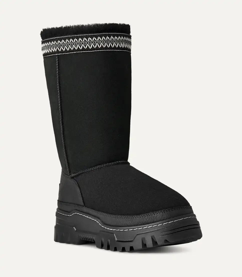 UGG Women's Classic Tall TrailGazer