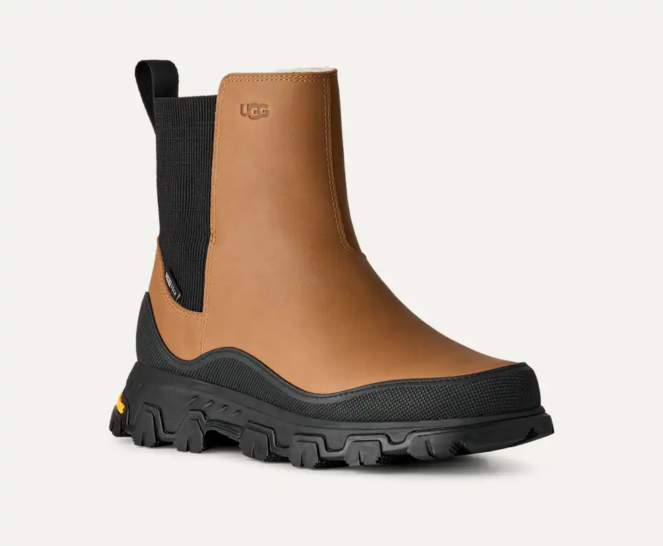 UGG Women's MetroTrek Chelsea