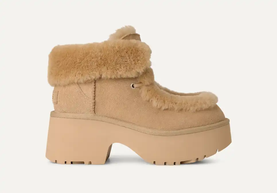 UGG Women's Esmee Lace Up