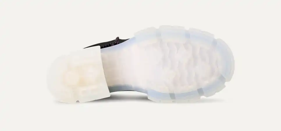 UGG All Gender Areum Boot