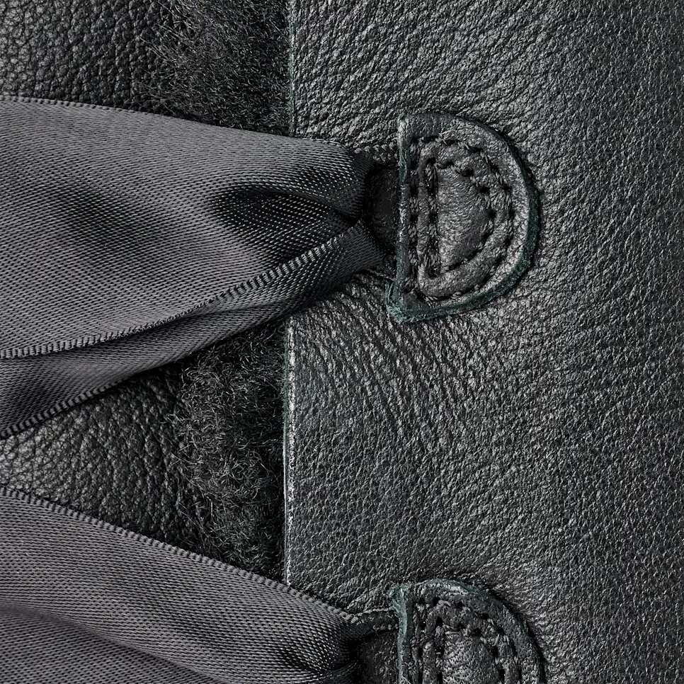 UGG Women's Bailey Tie Leather