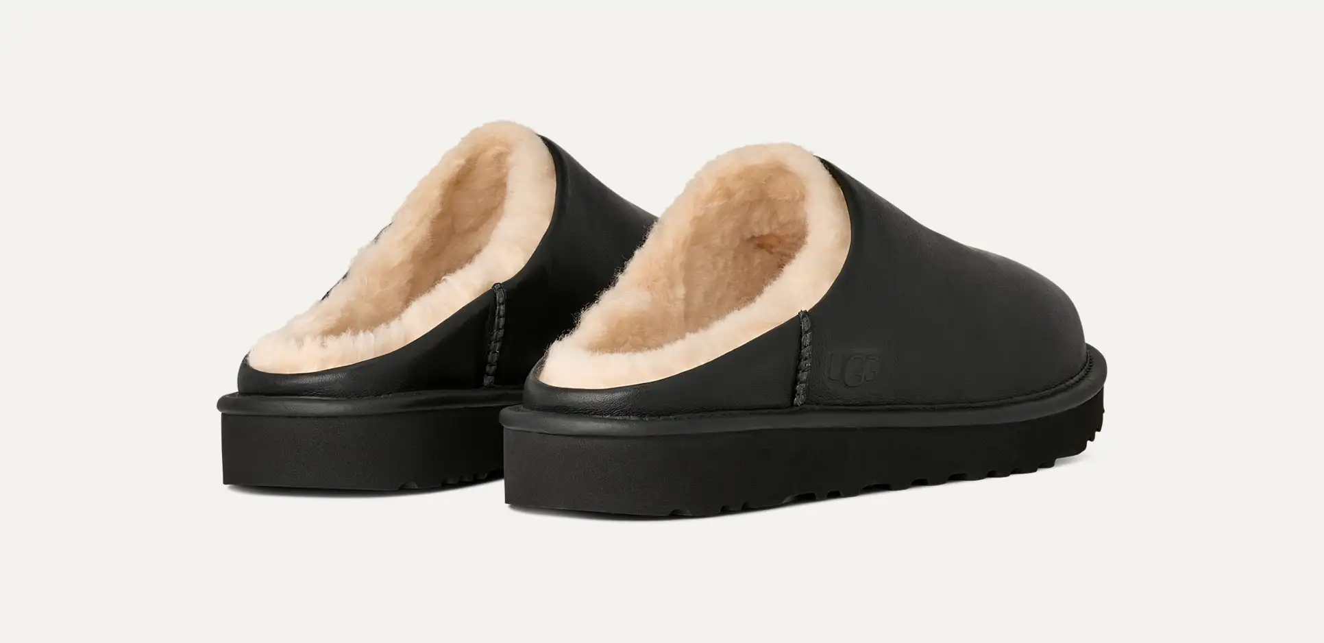 UGG Men's Classic Slip-On Noir
