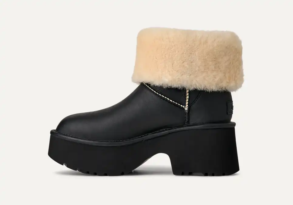 UGG Women's Esmee Leather Boot