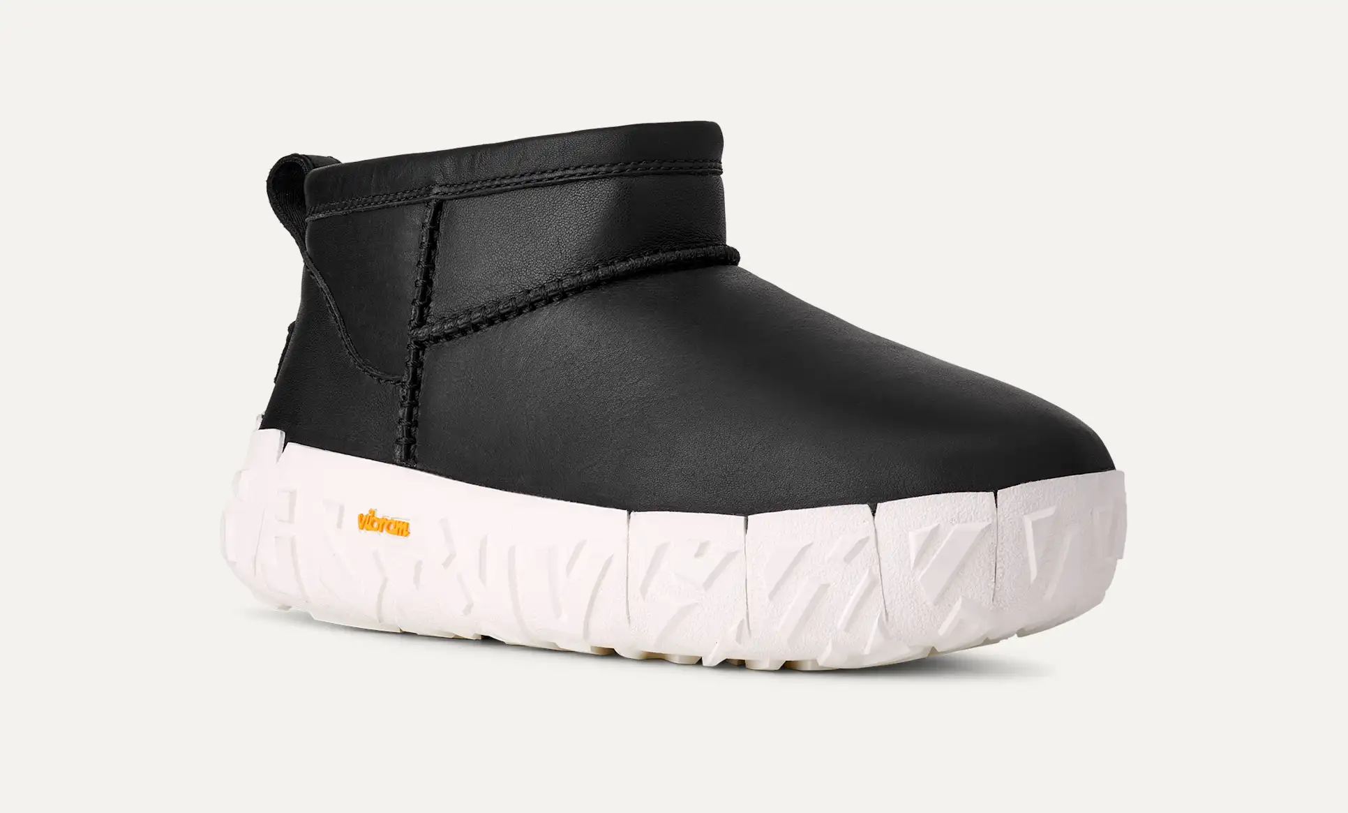 UGG Men's Classic Ultra Mini Wrap Tech Noir