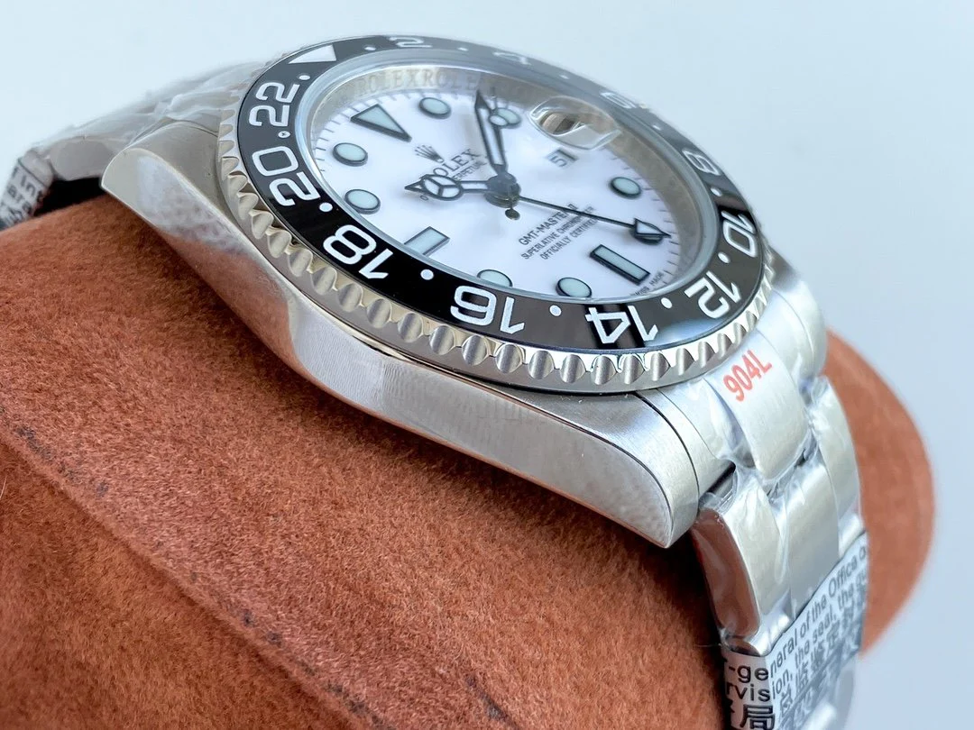 GMT-MASTER II CUSTOM CERAMIC BLACK BEZEL WHITE DIAL